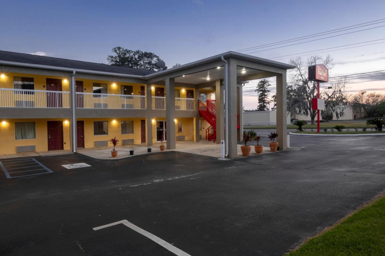 Red Roof Inn Valdosta - University Exterior photo