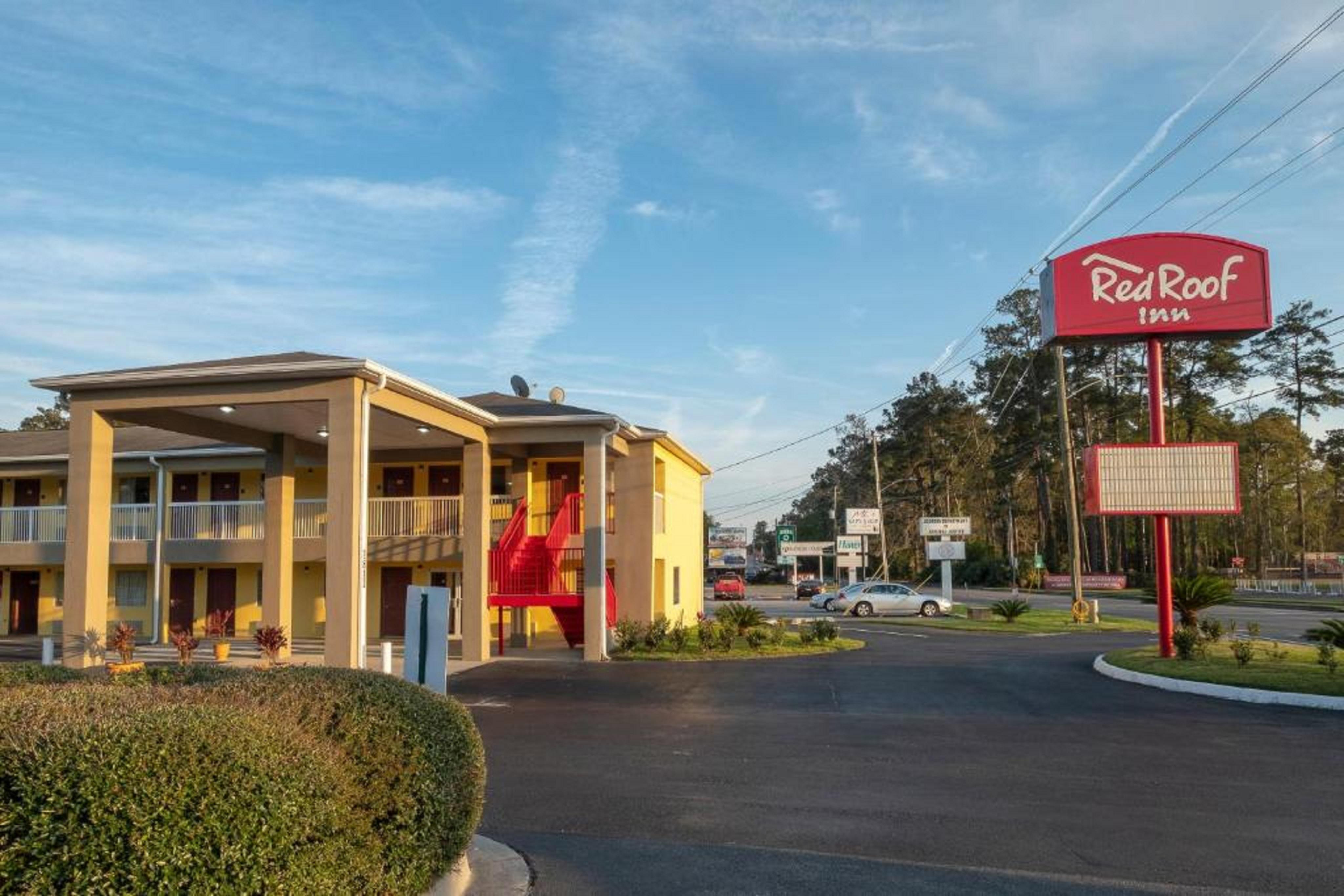 Red Roof Inn Valdosta - University Exterior photo